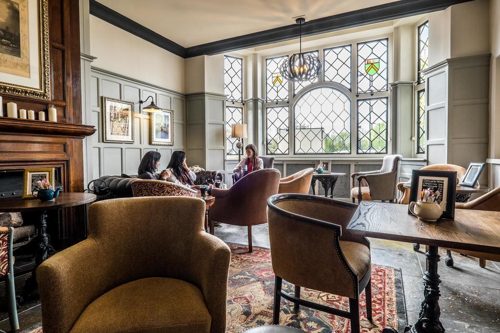 Bridge Hotel Greenford  Dış mekan fotoğraf