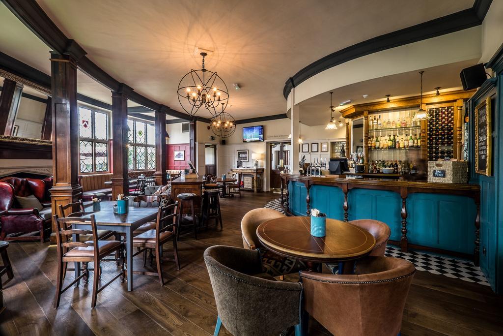 Bridge Hotel Greenford  Dış mekan fotoğraf
