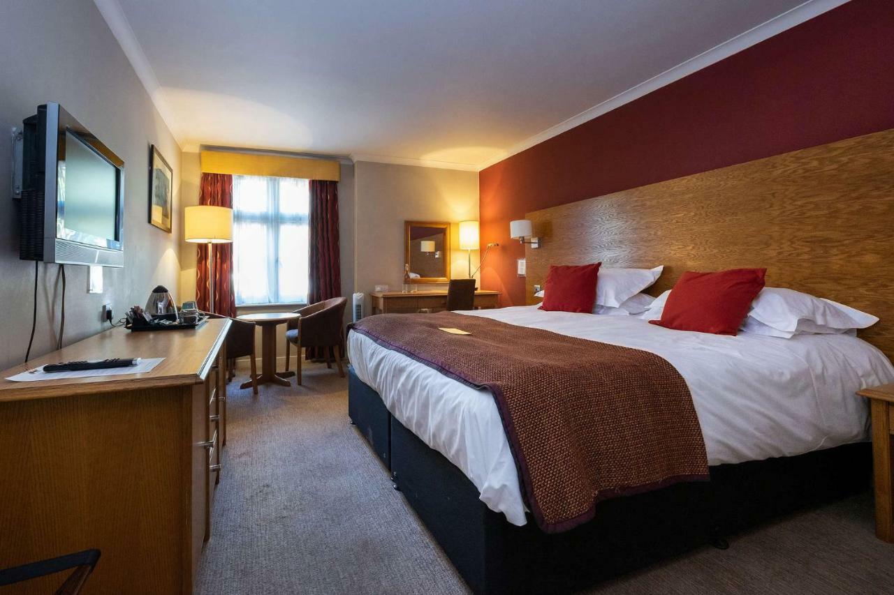 Bridge Hotel Greenford  Dış mekan fotoğraf